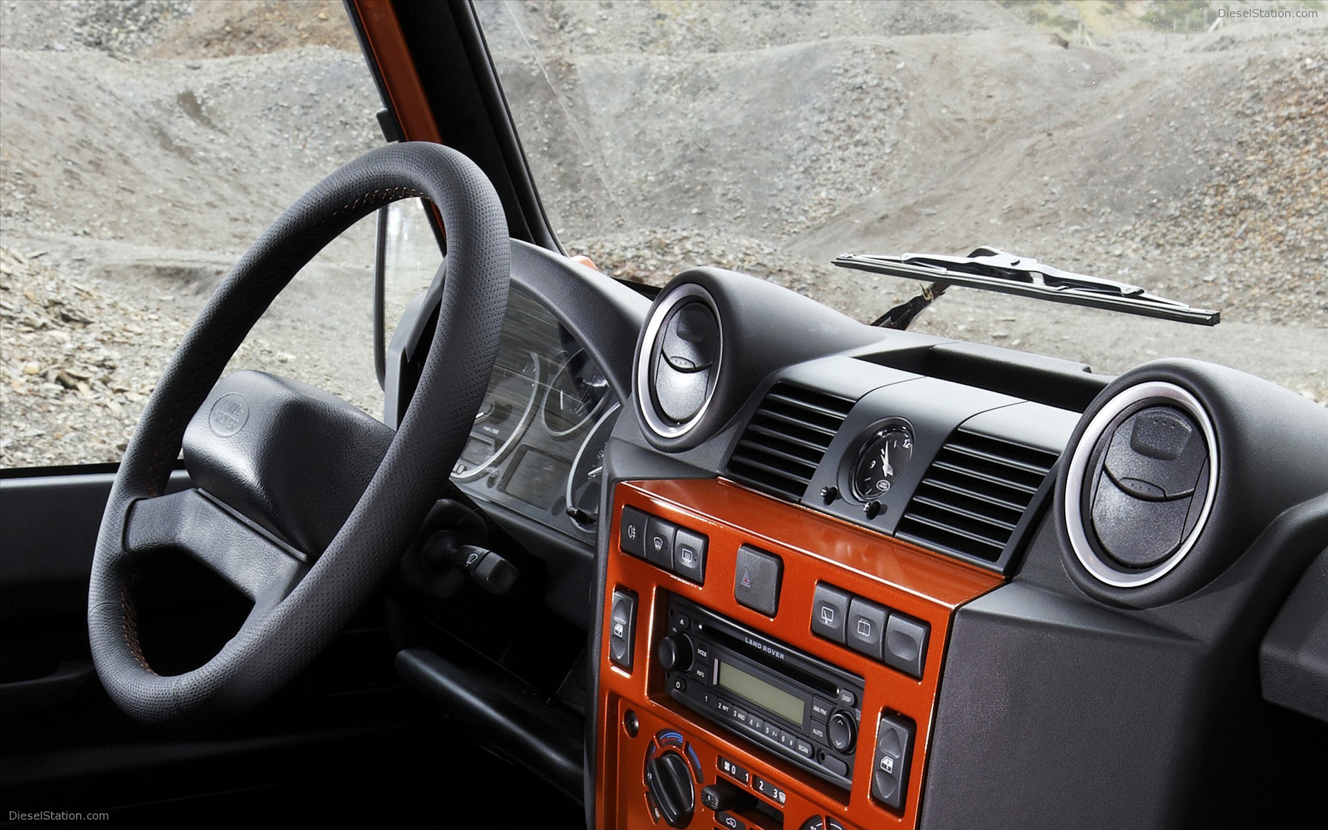 Land Rover Defender 'Fire & Ice' Editions